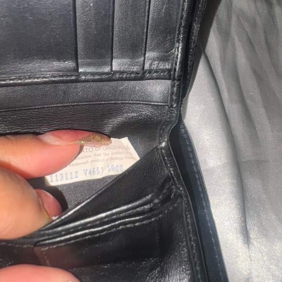 Bottega Venetta Intrecciato Leather Bifold Wallet (PRELOVED) - Picture 9 of 12